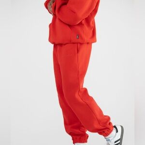 Comfrt Minimalist Sweatpants
